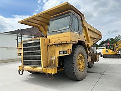 Komatsu HD605-5A